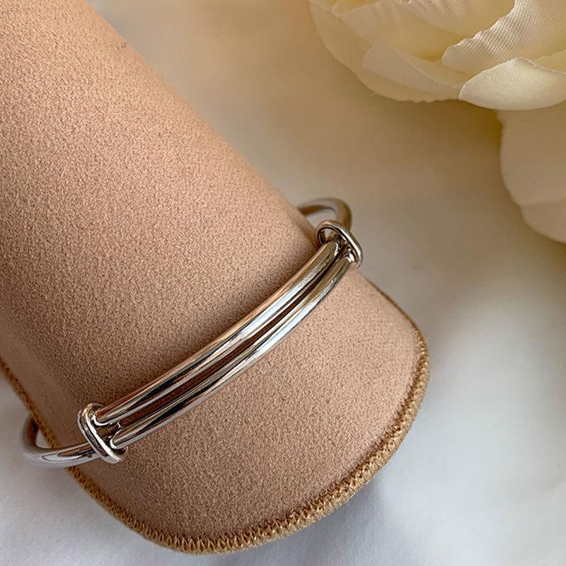 Retro-Inspired 925 Sterling Silver Pull-Out Bracelet for Women: Fashionable, Versatile, and Creative Hand Ring