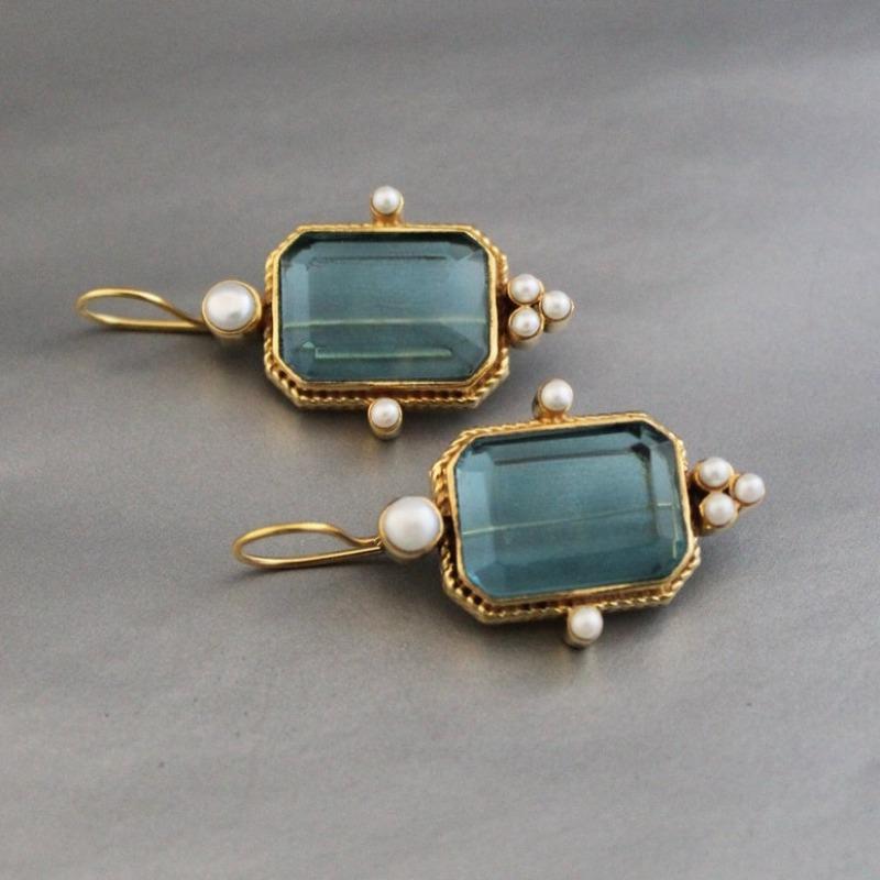 Blue Topaz Intaglio Earrings, Blue Intaglio Crystal Earrings, Vintage Earrings, Cameo Jewelry, Boho Earring