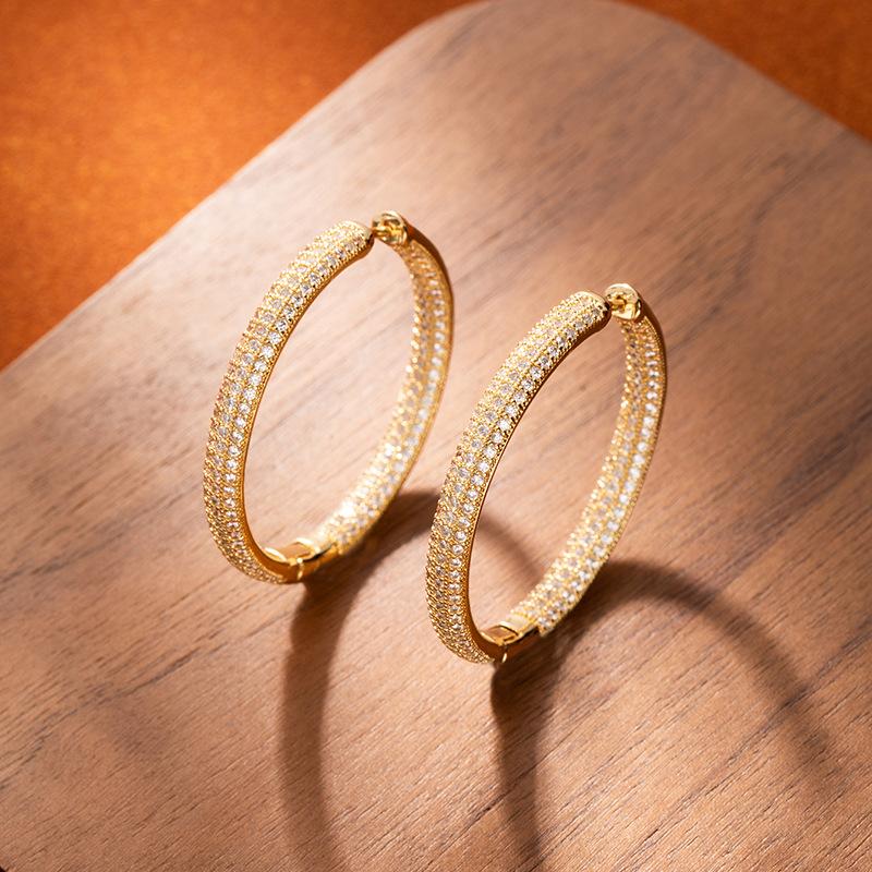 

Fashion Luxury Shining Full of Zircon Stainless Steel Large Hoop Earrings for Women Simple Temperament Jewelry Accessories Gifts золотой