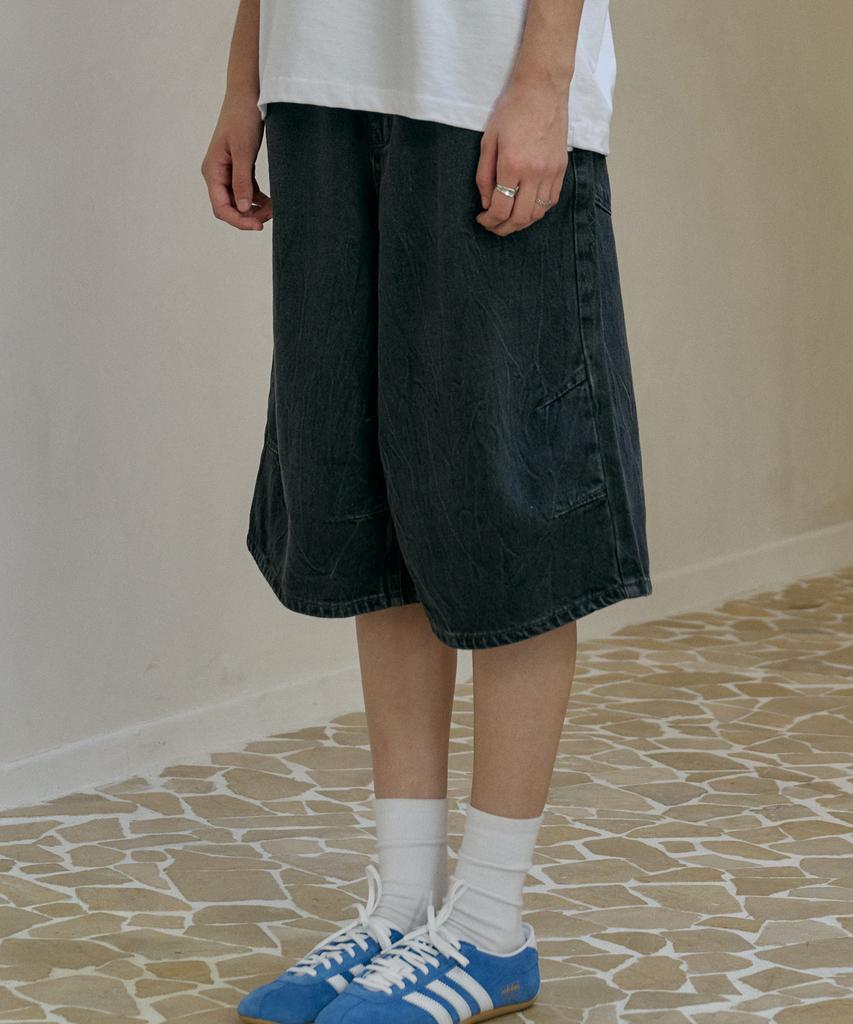 CPGN STUDIO Bermuda Dart Denim Pants Black