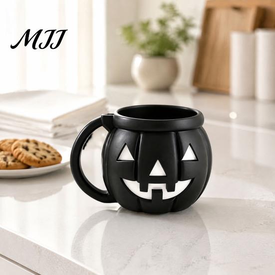 Cute Pumpkin Shape Organizer Halloween Ice Cream Cup with Spoon, Keeps Hands Warm Dessert 3D Printed Decor Cup, PLA Creative Sleeve for Home