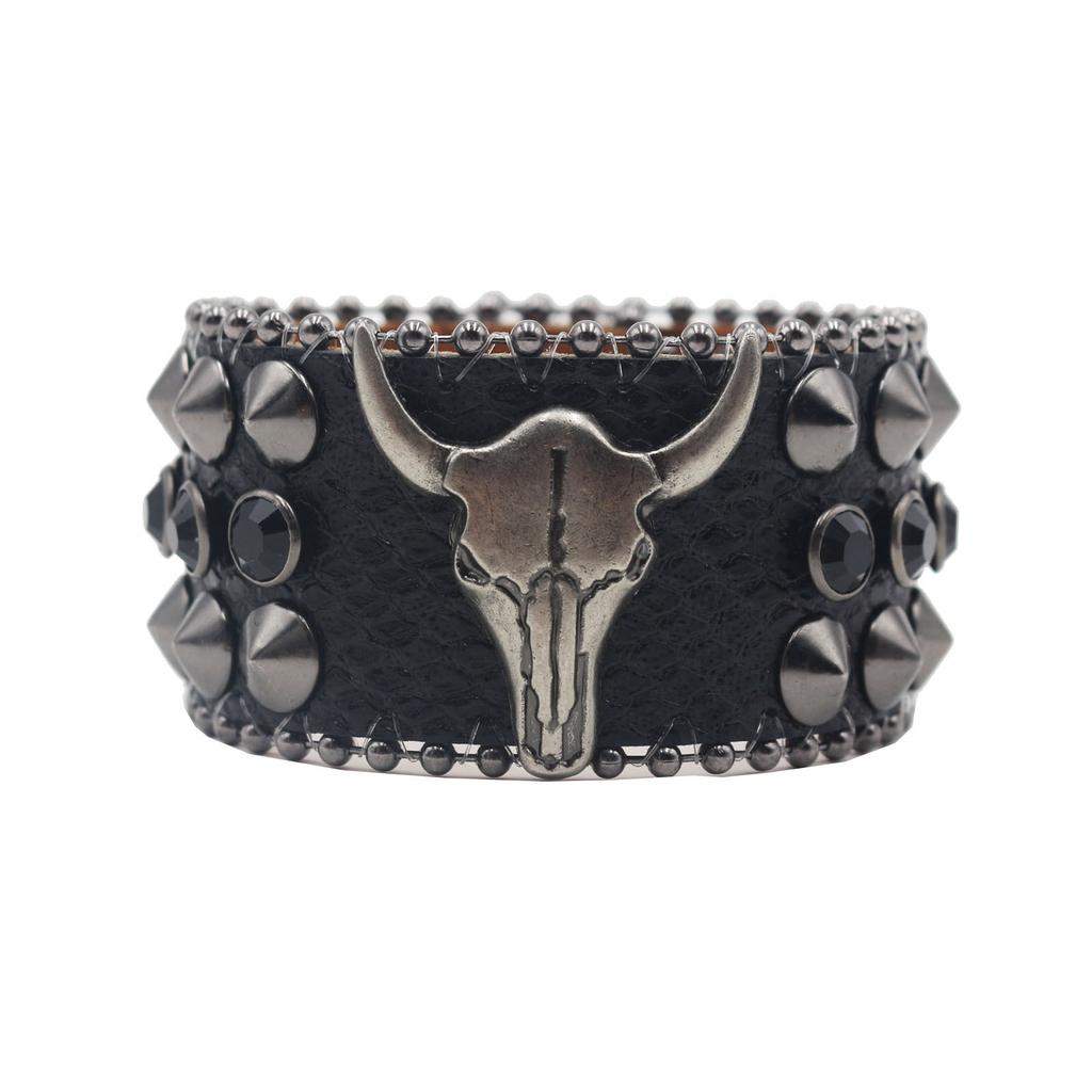 American Rhinestone Rivet Bracelet, Bull Head Decorative Punk Gothic Personalized Jewelry
