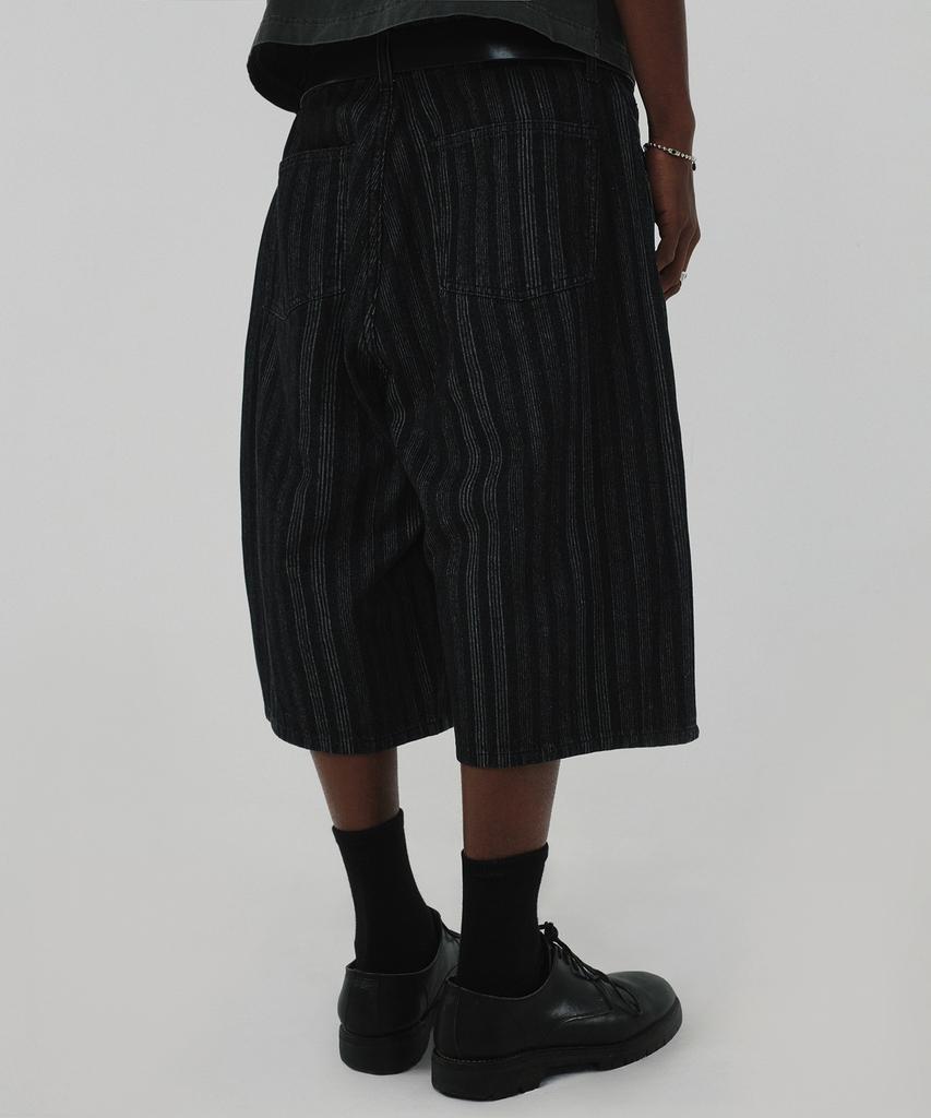 Seuweideu Stripe Denim Shorts [Black]