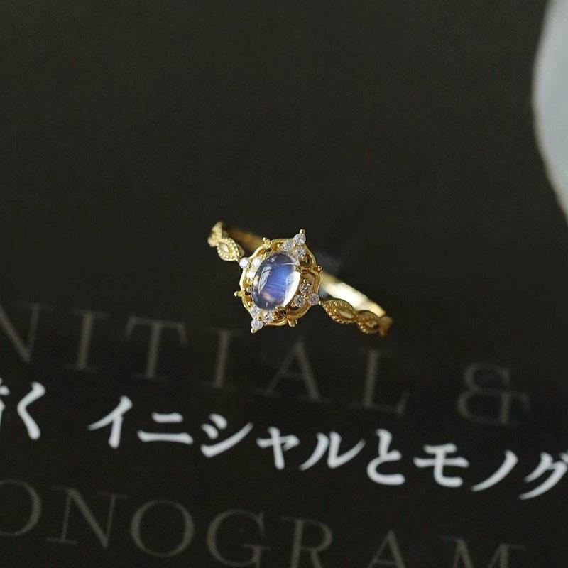 Women's Adjustable Moonstone Band Ring - Light Luxury & Retro Style, Personalized Open Design for Index Finger