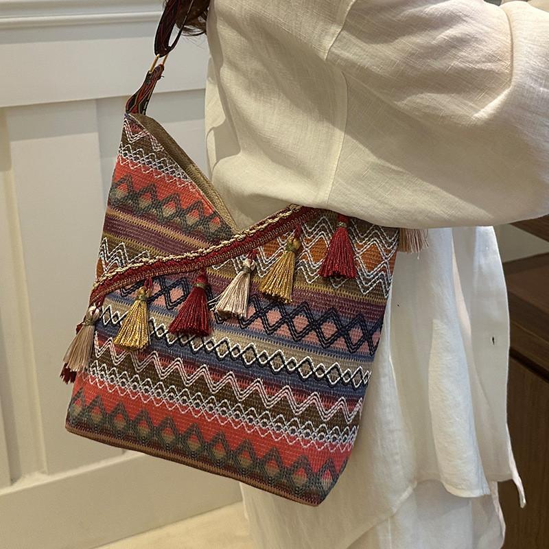 Ethnic Style Tote Bag For Women With Tassel For Daily Use