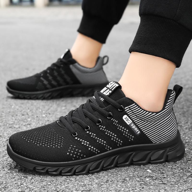 Men's shoes new breathable sneakers fly-woven mesh running shoes light and comfortable shoes men's shoes versatile light mouth single shoes