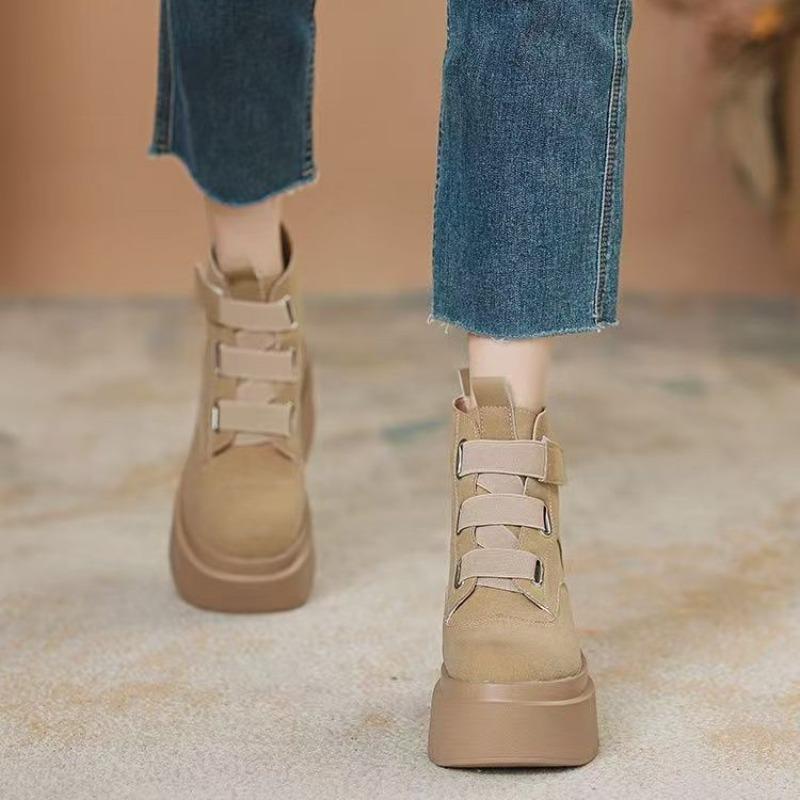 

Small thick-soled Martin boots for women s new autumn and winter versatile, thin and comfortable high-heeled short boots 39 хаки