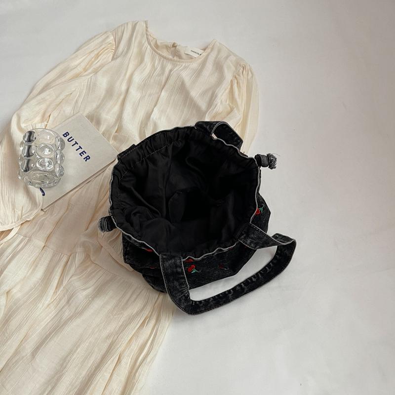 Women's Crossbody Bag Cherry Embroidery Shoulder Bag Commuter Small Tote Bag