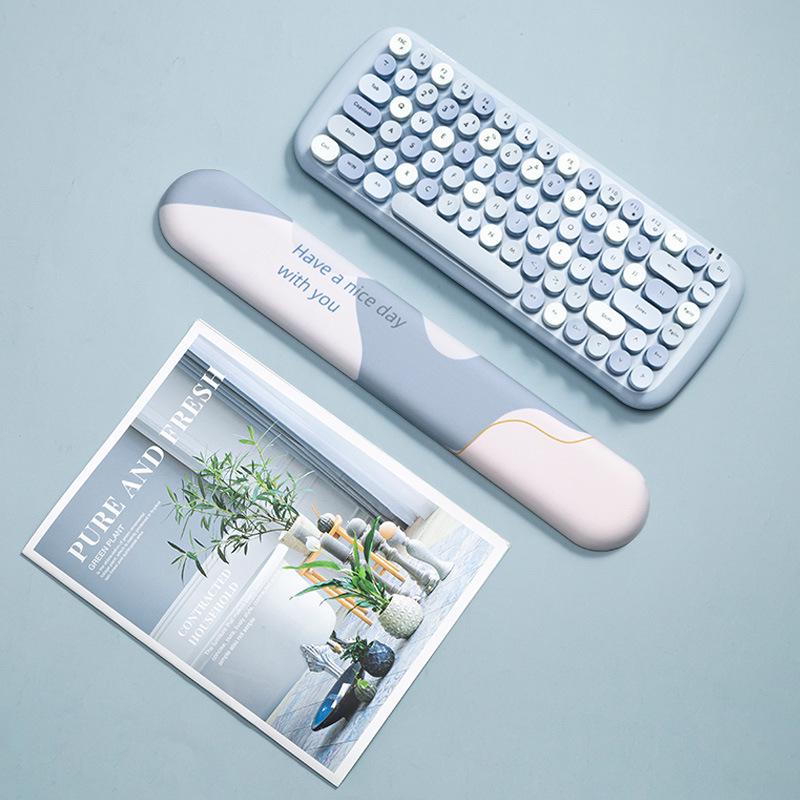 Extra Large Minimalist Memory Foam Mouse Pad with Pillow for Men and Women - Stain Resistant, Office & Gaming Hand Rest.