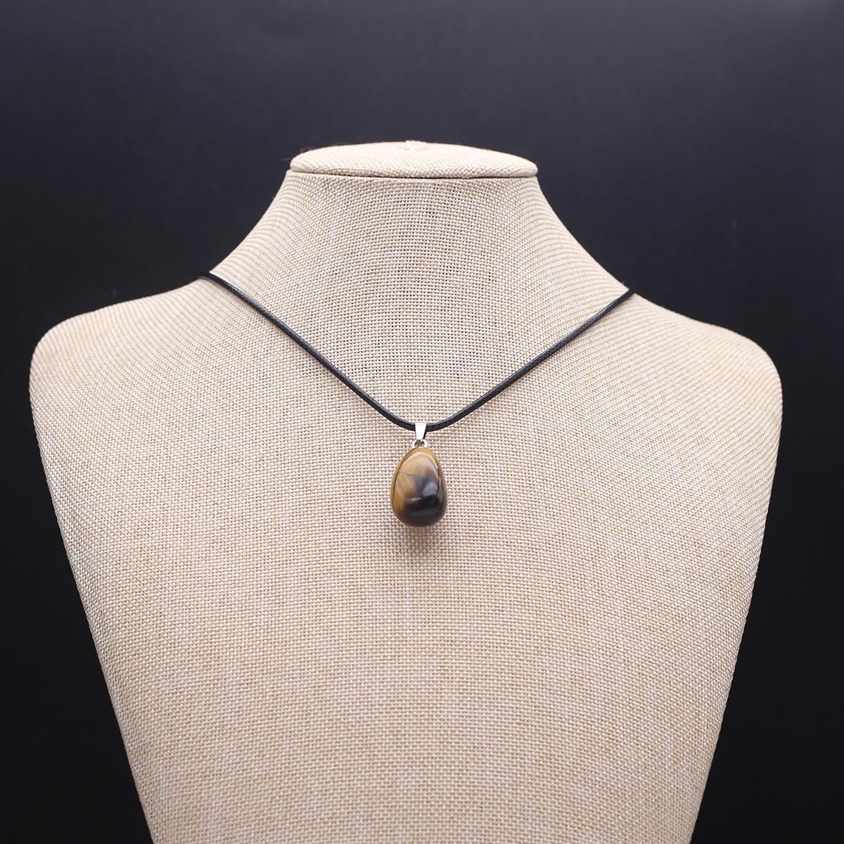 

1 шт. в партии ожерелье из натурального камня, кулон, нерегулярный кристалл, кварц, агат, лазурит, веревочная цепочка, ожерелья для женщин и мужчин, ювелирные изделия, подарки 15 × 25-20 × 30 мм 1Pcs/Tiger Eye Stone