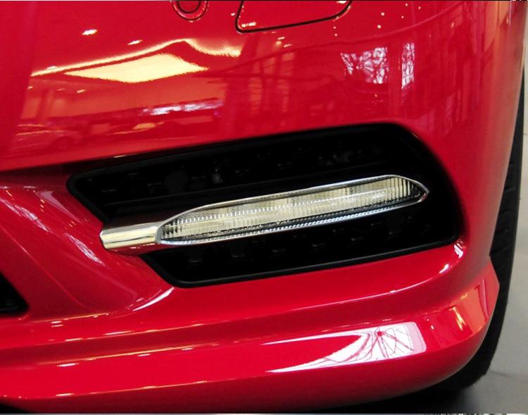 Mercedes-Benz E-Class Front Bumper Fog Light Frame & Daytime Running Light Cover Trim