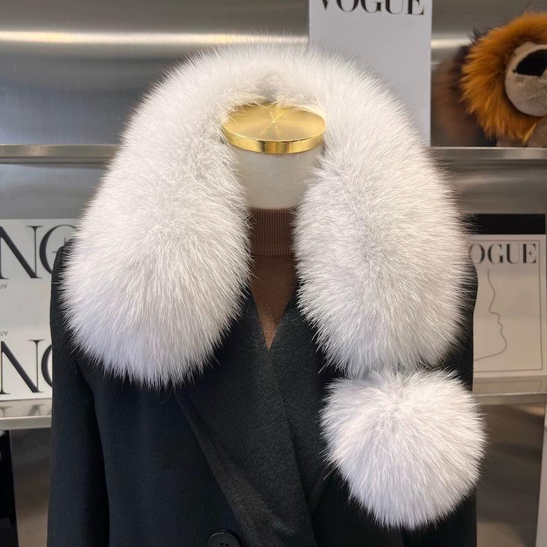 Damen Schal im Koreanischen Stil aus Echter Fuchsfell mit Großem Bommel und Magnetischem Verschluss - Beidseitig, Vielseitiger Nackenschutz für Herbst und Winter