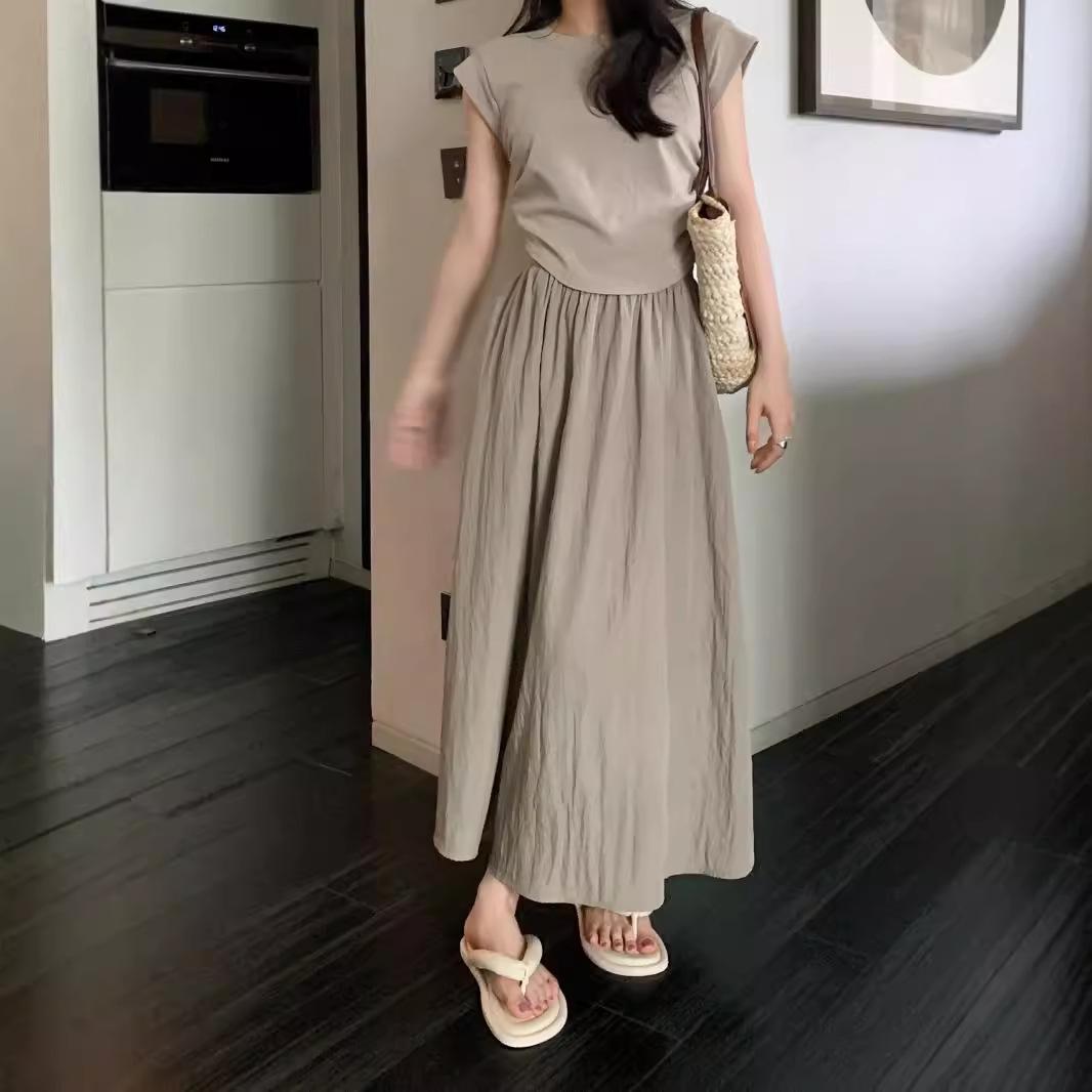 

Women s High Waist Pleated Midi Skirt - Summer 2024 Retro A-line with Elastic Waist XL абрикосовий