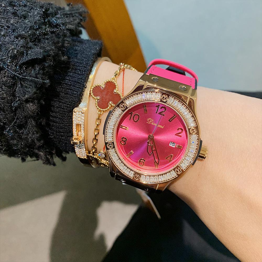 Fashionable and Domineering Quartz Watch with Large Dial, Elegant and Simple Three-hand Rhinestone with Calendar Silicone Band Watch for Women