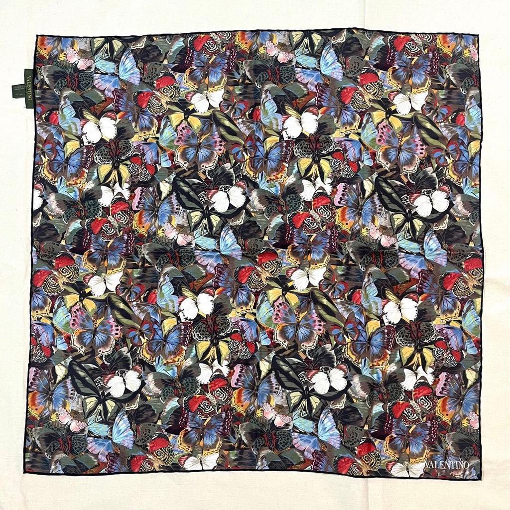 Used Valentino scarf