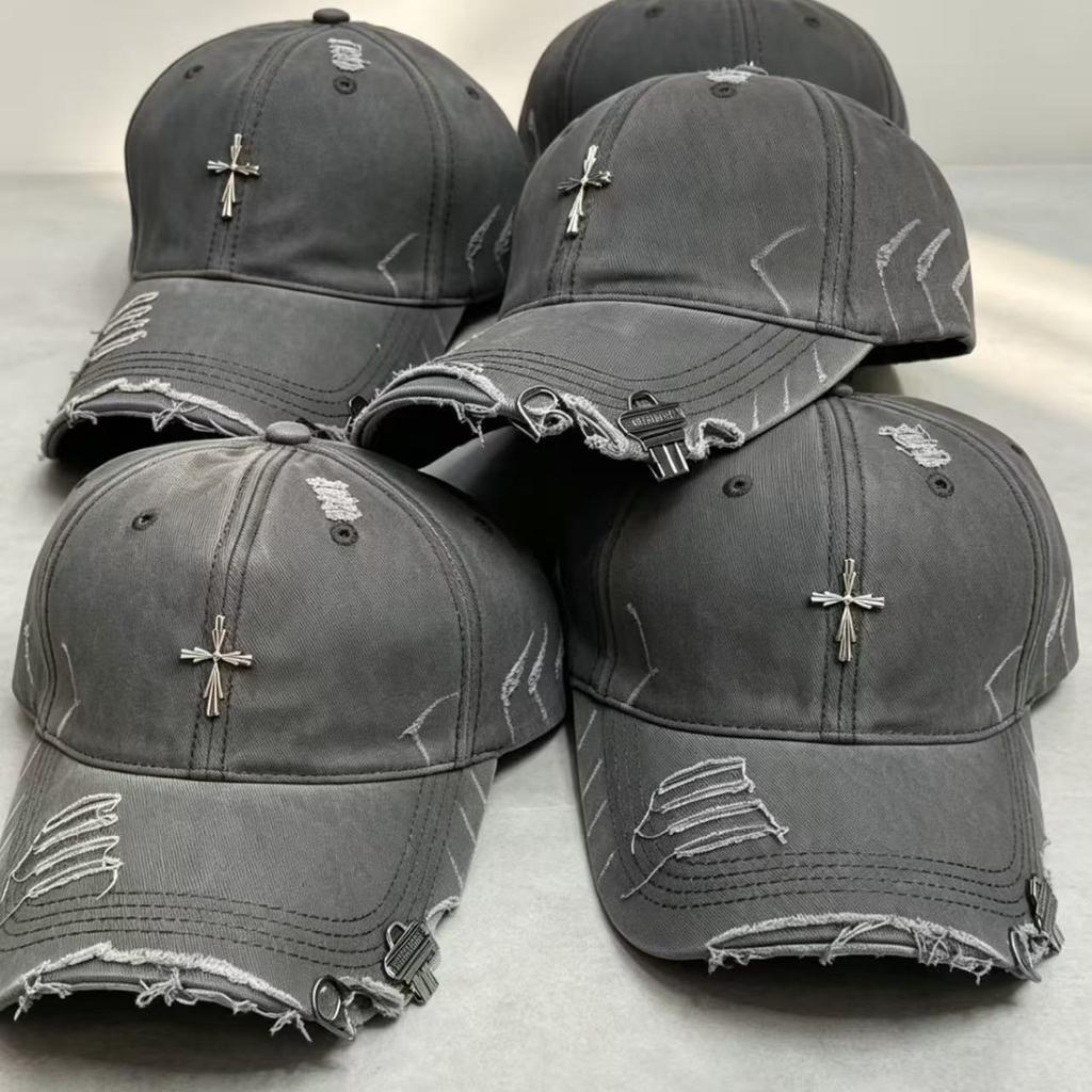 Fashion Hat Cross Shabby Style Personality Missing Corner Design Baseball Cap Female Internet celebrity Foreign style Versatile face Small cap tide