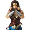 Figurine d'action MAFEX WONDER WOMAN ABS peinte « Wonder Woman » sans échelle & ATBC-PVC