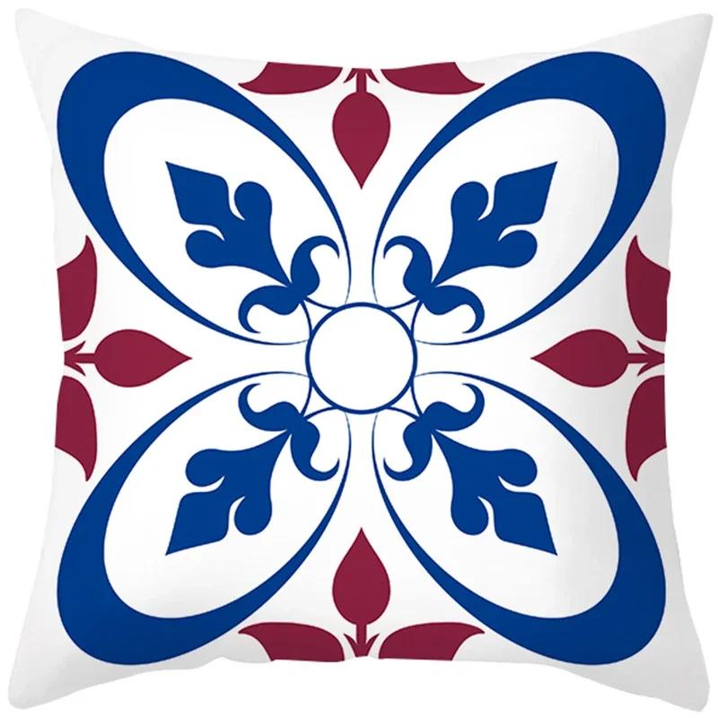 Home Decor Blue and White Floral Pattern Pillow Covers Pattern Cushion Cover Suitable for Sofa Bedroom Car Pillow Cover