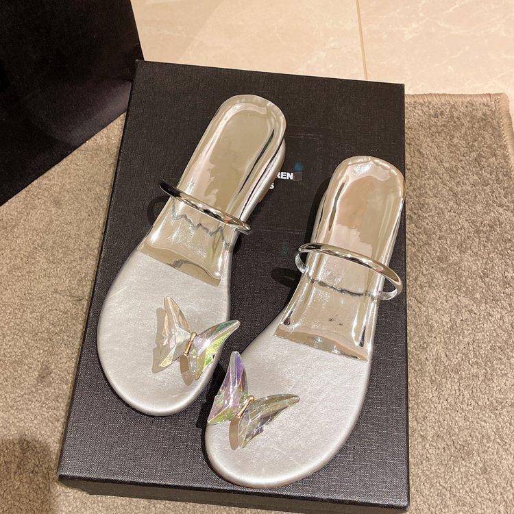 Butterfly sandals female flat bottom 2025 summer new fairy student toe rhinestone round head cool slippers female outer wear