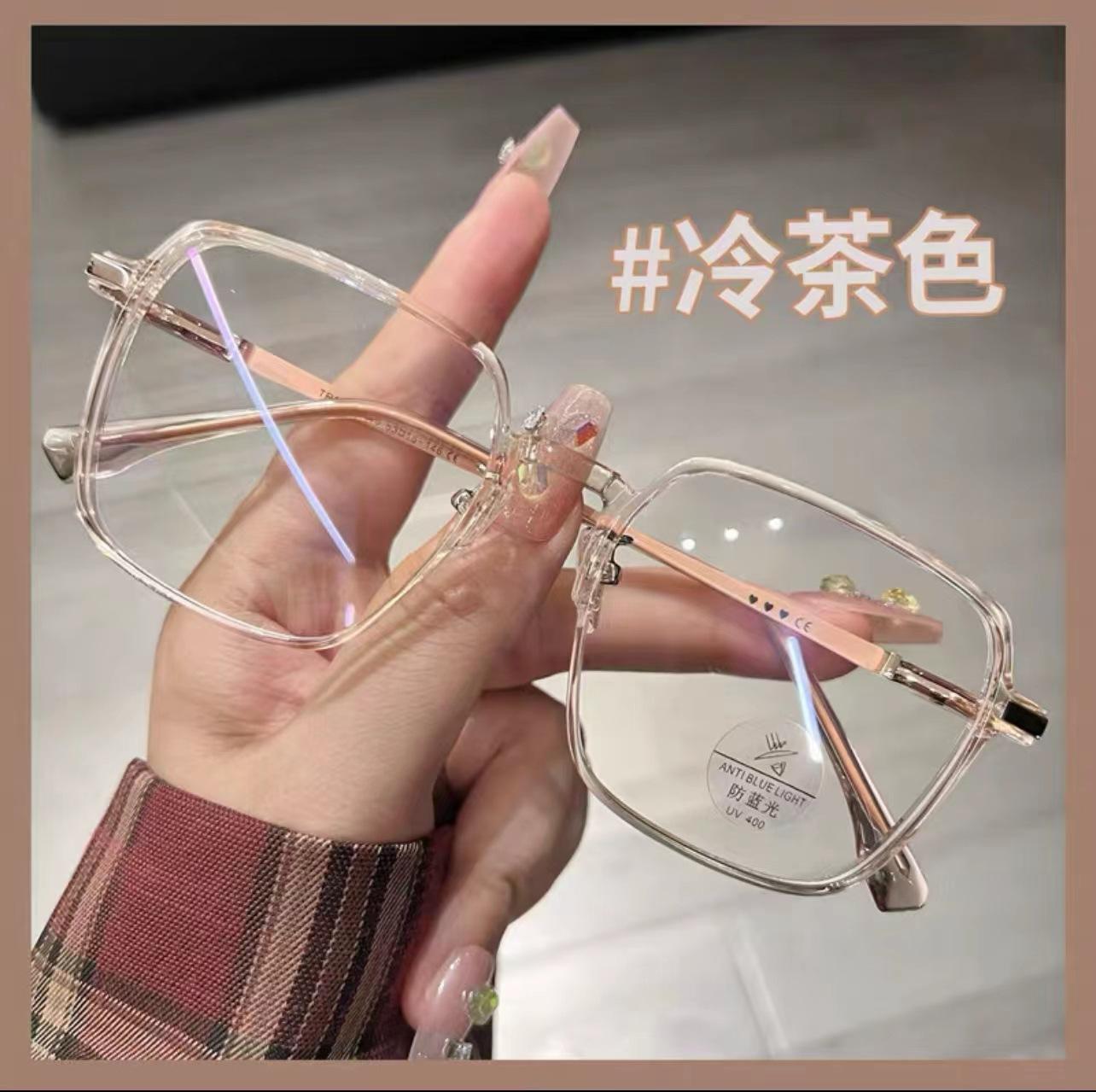 

Интернет оснащен оправами для очков с градусной диафрагмой, простым макияжем, большими оправами, тонкими очками для коррекции близорукости, сверхлегкими квадратными и круглыми лицами. myopia 100 degrees