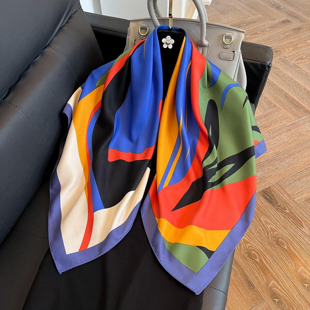 Large square scarf silk scarf women's new versatile spring and autumn winter high-end mother scarf shawl with shirt