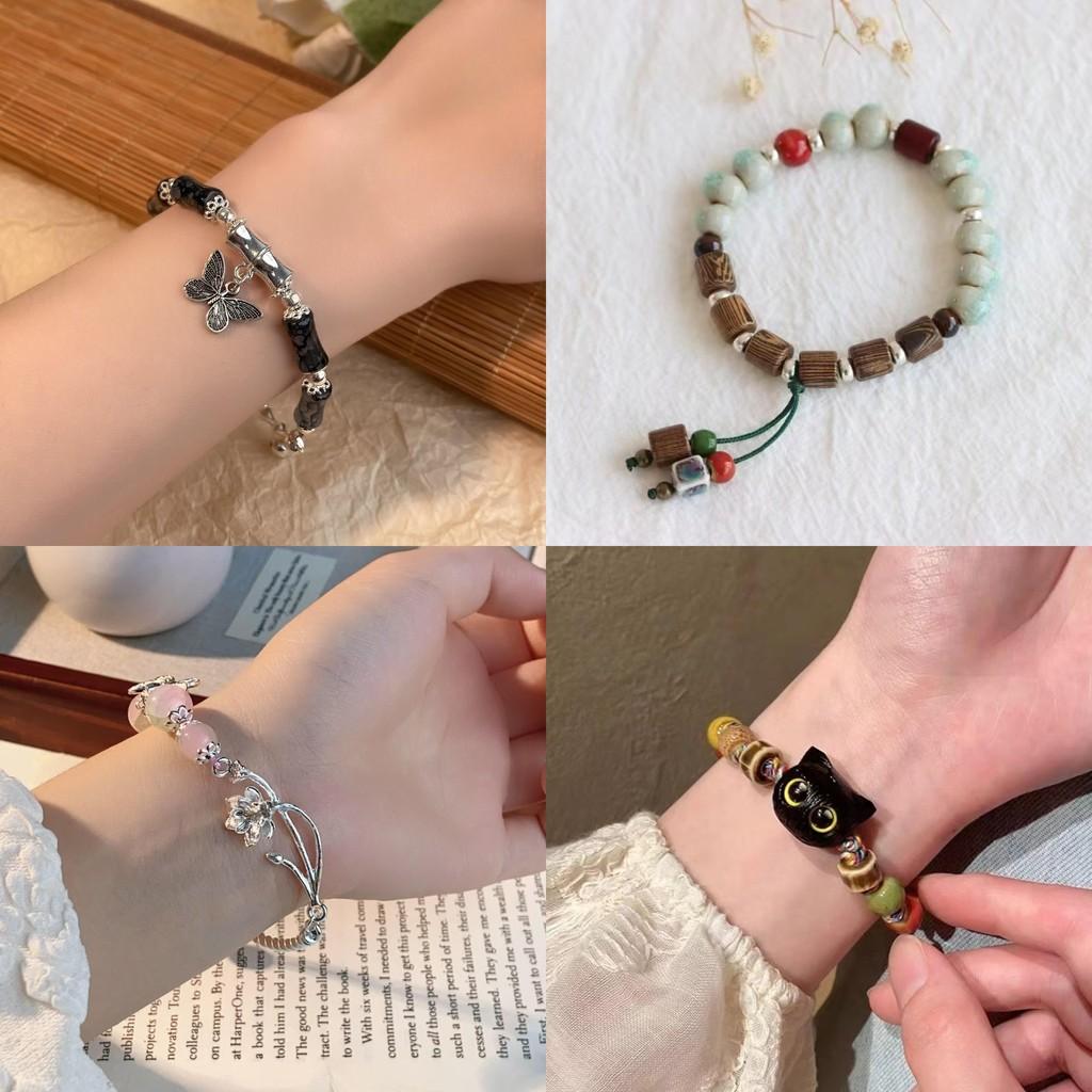 Chic Vintage Inspired Beaded Bracelet Featuring Sophisticated Geometric Shapes For Ladies