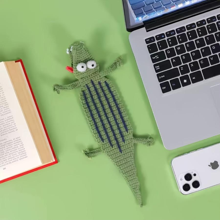 1pc 3D Animal Bookmark Handmade Crochet Creative Funny Design Bookmark, Perfect As Birthday Gifts, Valentine's Day Gifts, Thanksgiving Gifts
