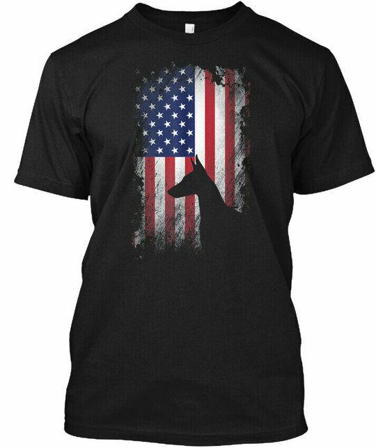 

Футболка унисекс «Доберман-пинчер» с американским флагом США