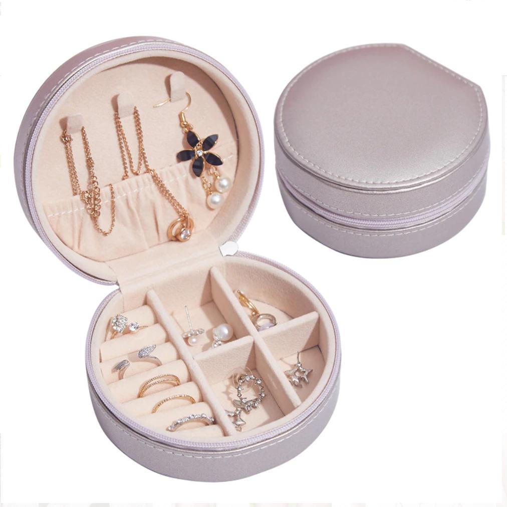 

Персонализированная шкатулка для драгоценностей Подарок подружке невесты Дорожный футляр для драгоценностей Юбилей Невеста Свадебная вечеринка Подружка невесты Девичник Silver Text