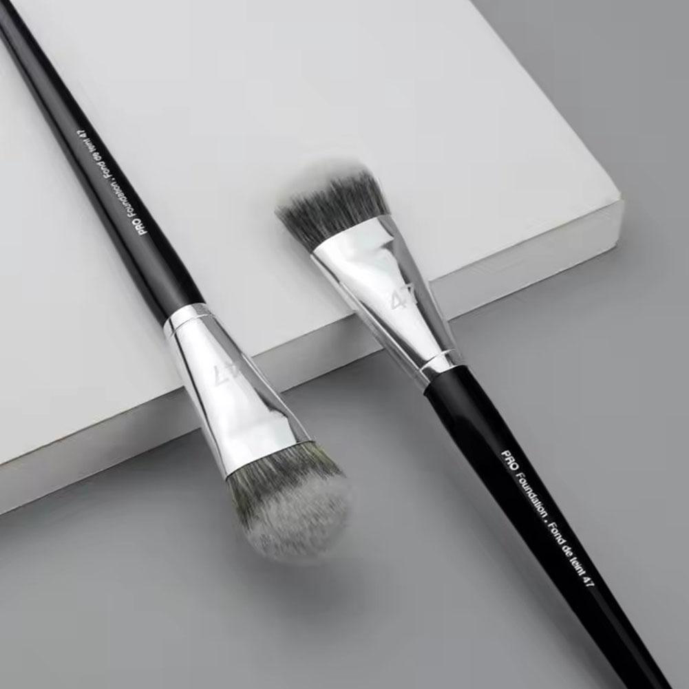 Profesionální štětec na make-up 47 Hlava koštěte Kosmetické nástroje pro dospělé pro ženy Aplikace tekutého make-upu Hladké míchání Zabraňuje