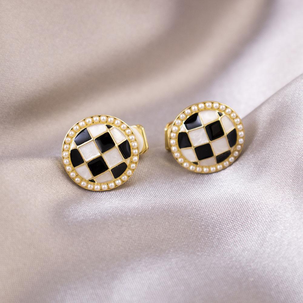 Versatile Light Luxury Ear Clips Without Pierced Ears Daily High-end Triangular Ear Clips Versatile Women's Earrings