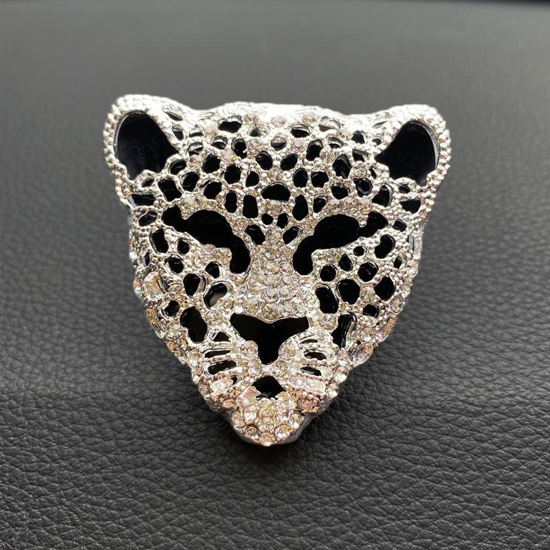 Car Air Freshener In Auto Interior Decor Aroma Car Diffuser Vent Clip Diamond Leopard Solid Perfume Bling Car Accessories Auto