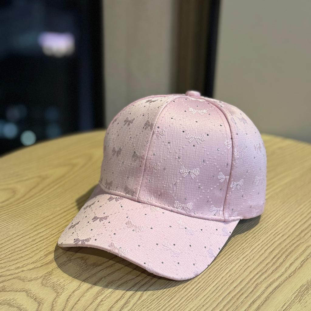 2026Embroidered and rhinestone-studded fashionable Korean-style sweet versatile women's outdoor casual sun-protective baseball cap