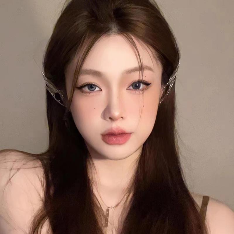 Elegant Elf Butterfly Wing Ear Cuff - High-End Fashion Trend