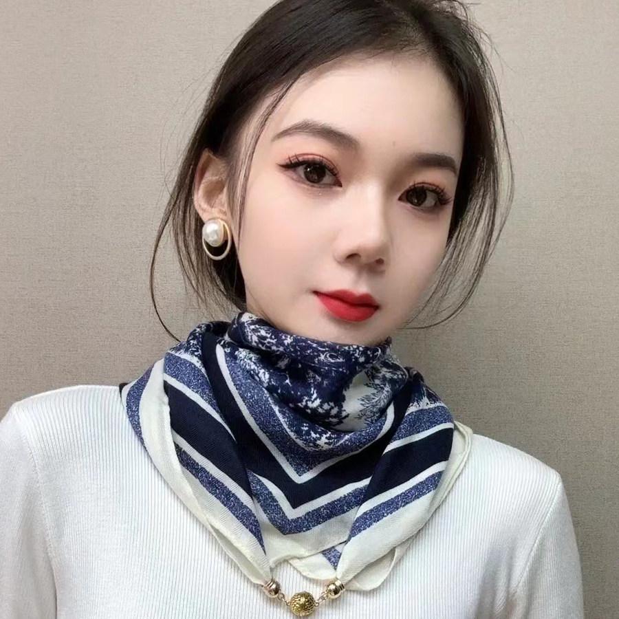 Women's Silk Magnetic Buckle Scarf: Versatile Square Scarf, Cotton Linen Neck Protector, All-Match Triangle Pendant Scarf Necklace.