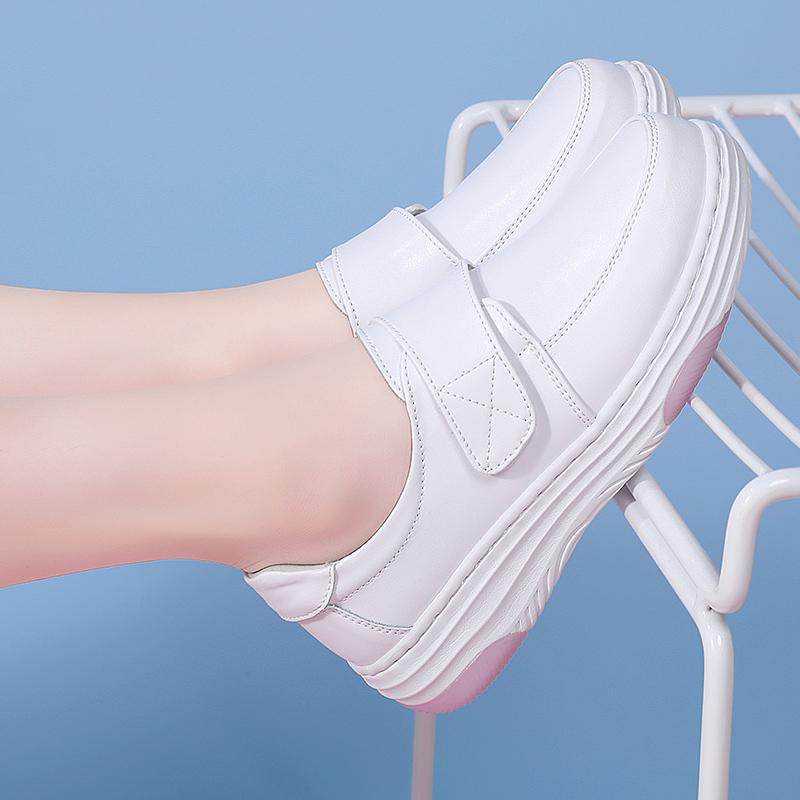 Women Loafers Platform Nurse Shoes Lady Winter Warm Fur Shoes Casual White Leather Shoes for Mother