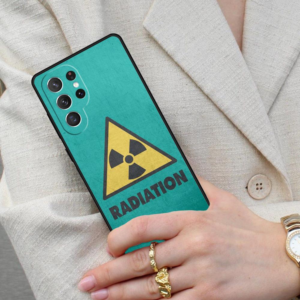 Nuclear Radiation Warning Sign Cell Phone Case for Samsung Galaxy S26 Ultra S25 S24 S23 S22 S21 S20 Note10 Cover