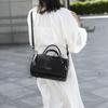 Püskül Dekor Çanta Kadın Büyük Kapasiteli Omuz Çantası Moda Fermuarlı Crossbody Çanta Çıkarılabilir Askı Ile