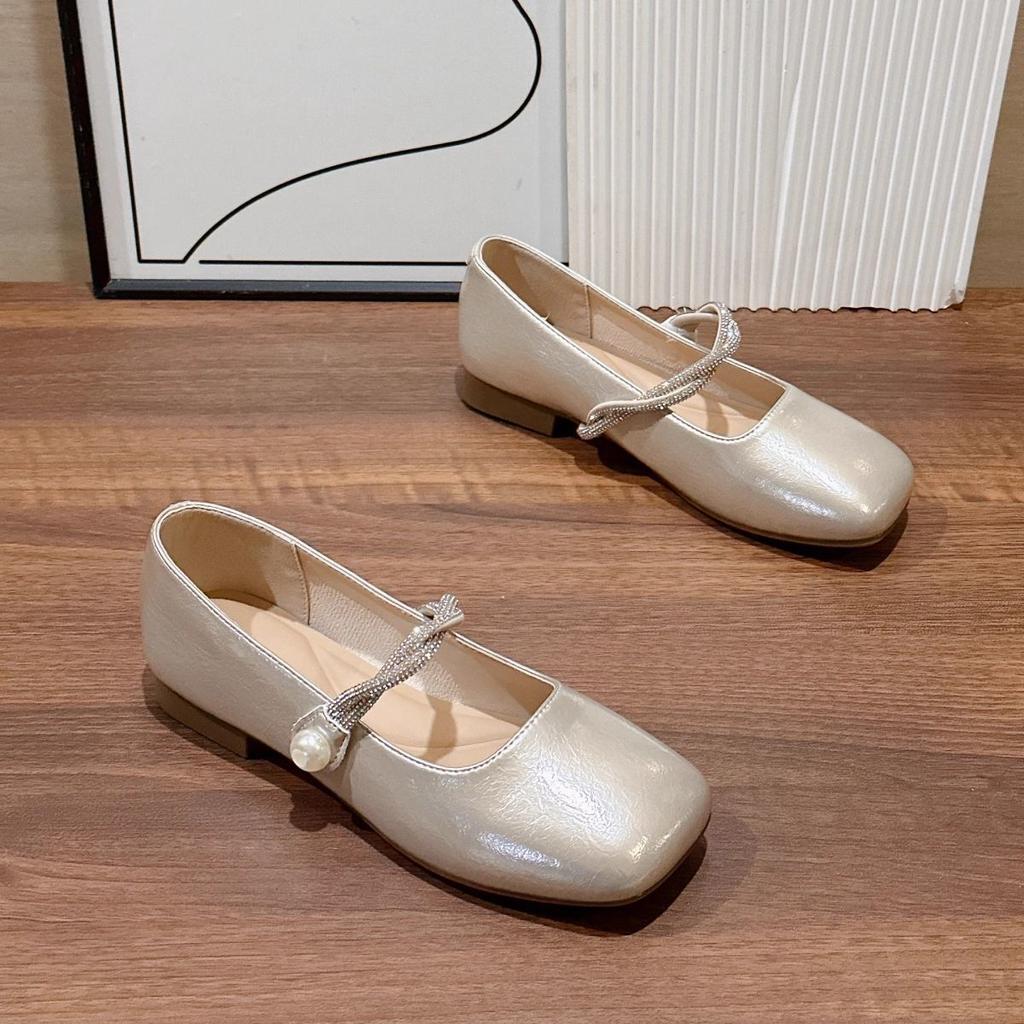 French Retro Mary Jane Single Shoes Women's 2025 Summer New Versatile Light Mouth Square Head Rhinestone Flat Silver Small Leather Shoes