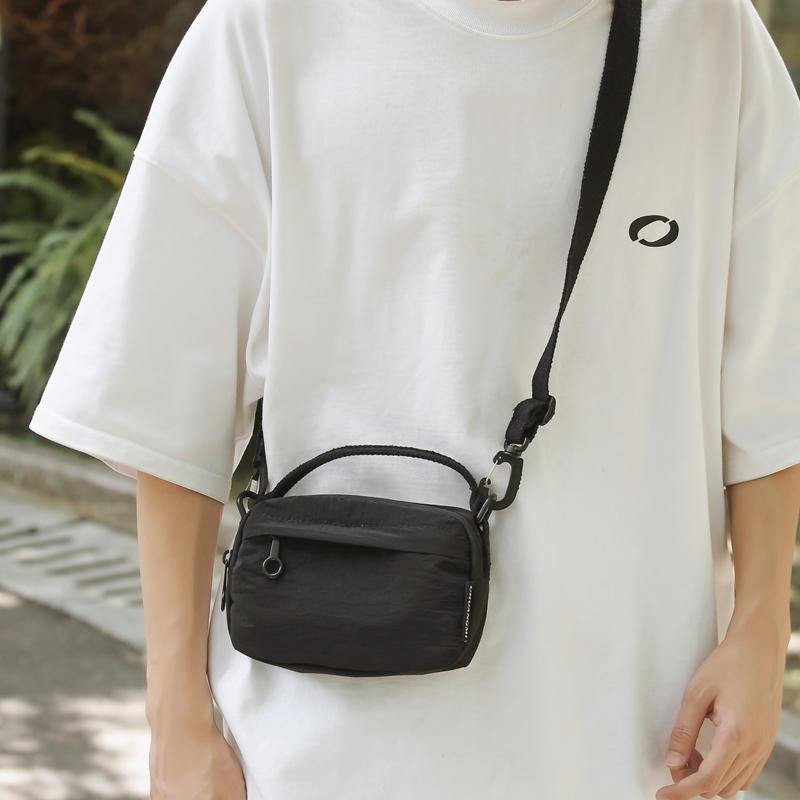 Women Nylon Small Handbag Men Waterproof Lightweight Shoulder Bag Solid Color Crossbody Mobile Phone Bag