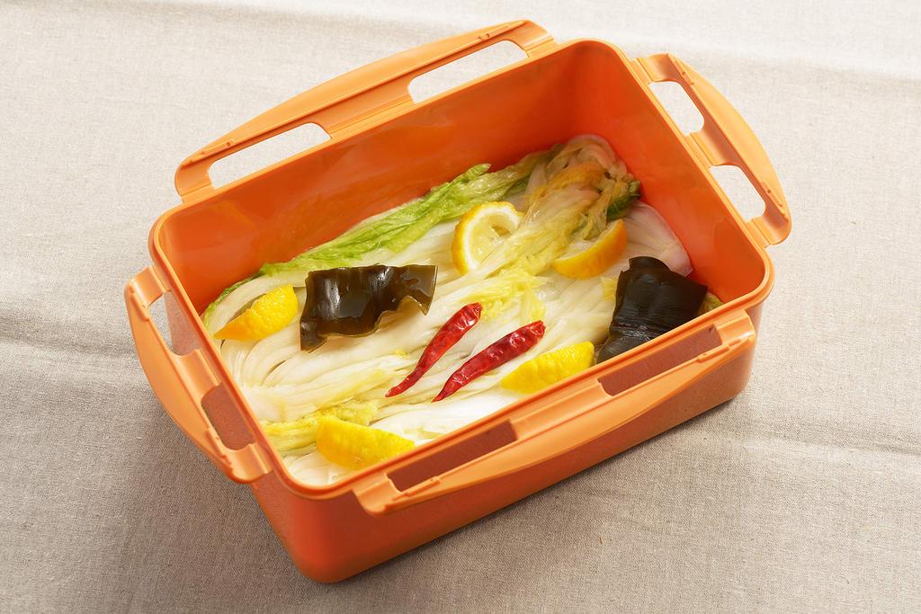New Yoshikawa Fermentation Restaurant Pickle Pot with Gift Wrapping