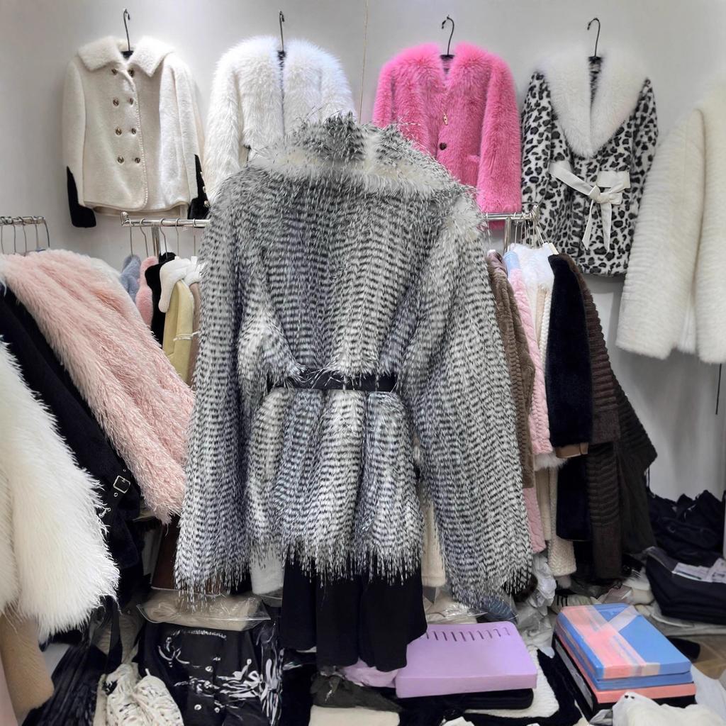 Fur jacket imitation fox hair tassel gradual change short thermal coat European beautiful women