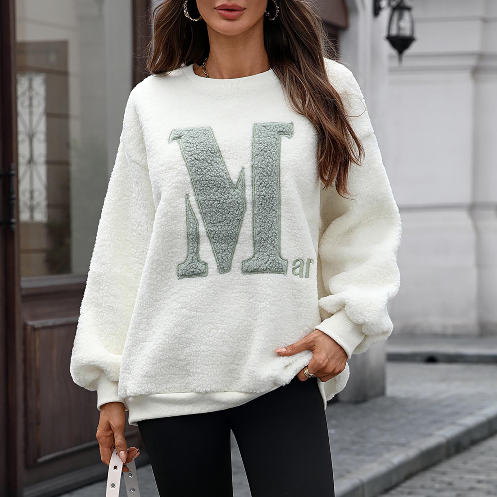 

Women s Fashionable Round Neck Long Sleeved Loose Letter Embroidered Pullover Hoodie Top XL белый