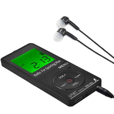 Kompakter Tragbarer Beliebter FM Sport Wiederaufladbarer Digitalwecker Tragbares Radio mit Sleep und Schrittzähler Hohe Empfindlichkeit Hintergrundbeleuchtung Stereo