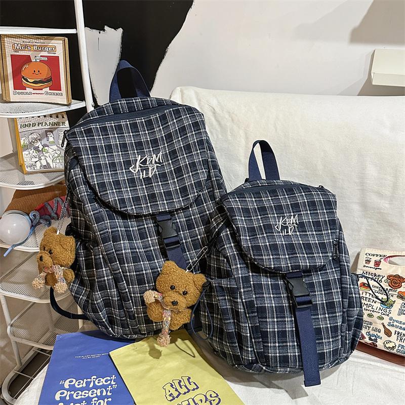 Vintage Plaid Backpack College Style Junior High School Student Schoolbag
