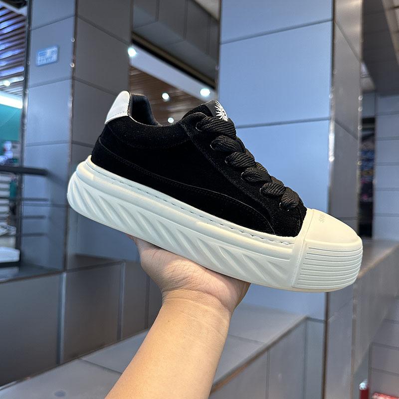Frosted leather casual shoes new autumn and winter breathable leather shoes comfortable super soft baseplate ms 38 чёрный