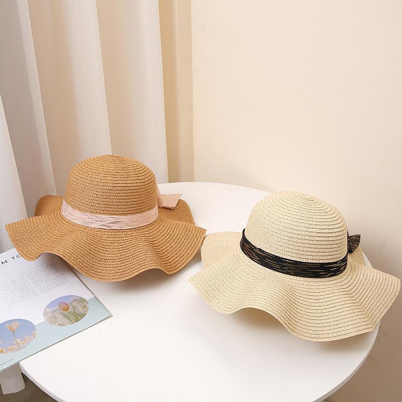 Summer Sun Hat for Women - Wide Brim with Bowknot, Breathable Straw Beach Cap, UV Protection, Fashionable Travel Accessory