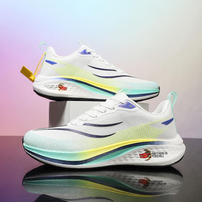 

Fashion Spring and Autumn men s new outdoor sports and leisure running shoes, color blocked couple style travel shoes, shining at night 45 зелёный