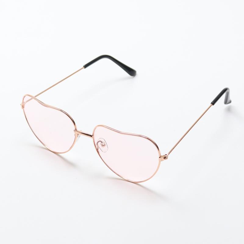 Korean Style Retro Peach Heart Sunglasses with Ocean Lens - Unisex Fashionable Heart-Shaped Eyewear