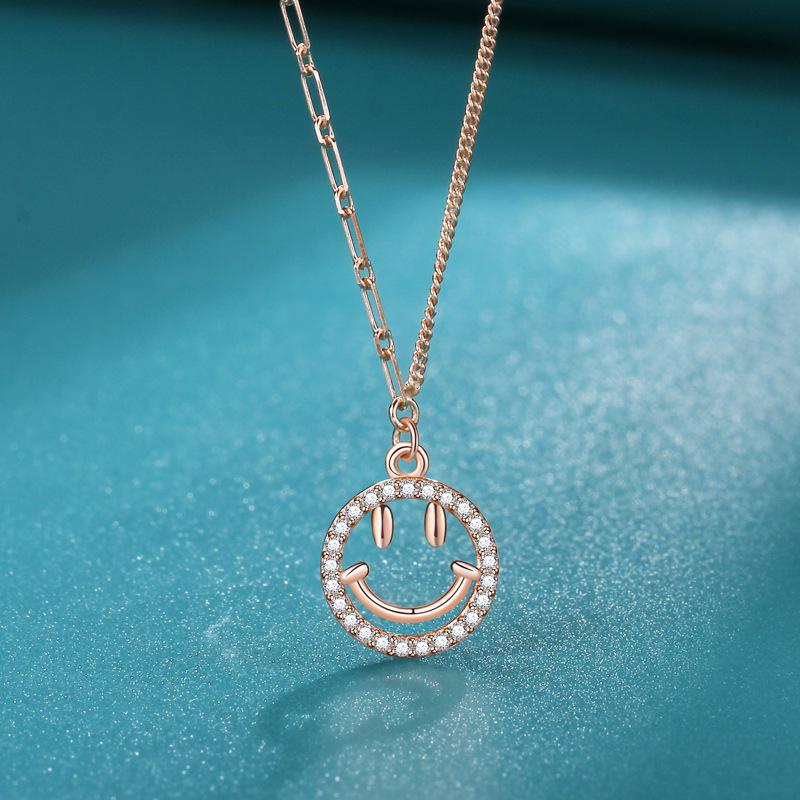 Smile Smiley Face Necklace Female Niche Personality Exquisite Geometric Design Sense Item Decoration Collarbone Chain Female